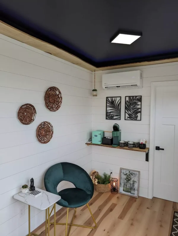 20 Foot Container Tiny House / Backyard Office / She Shed / Man Cave / ADU - Image 9